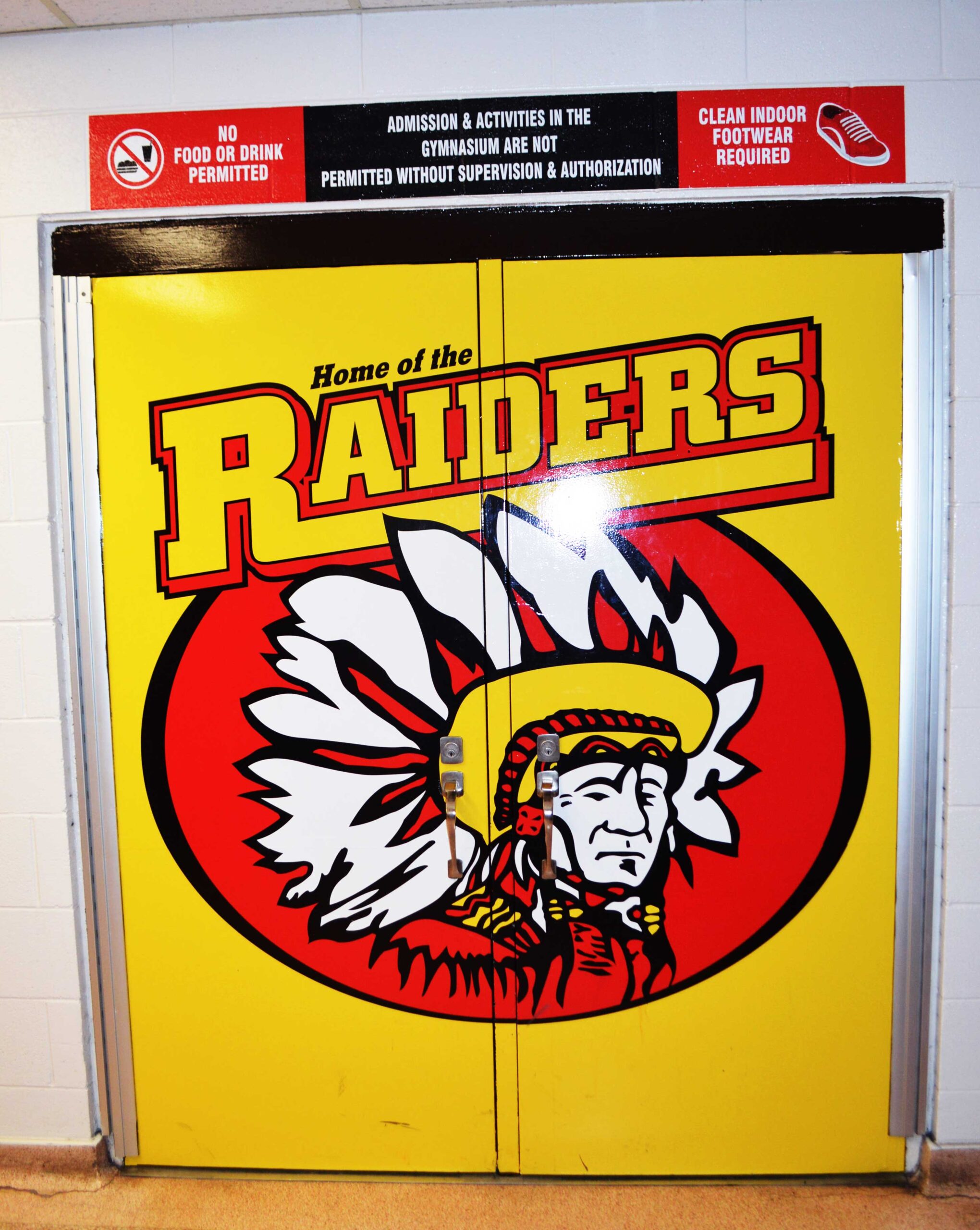 Chippewa Secondary - Raiders Door Wrap